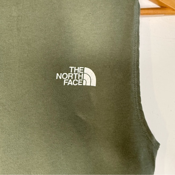 The North Face Well Loved Tank Olive
Green 'So Hot Right Now' Size XS - Picture 4 of 6